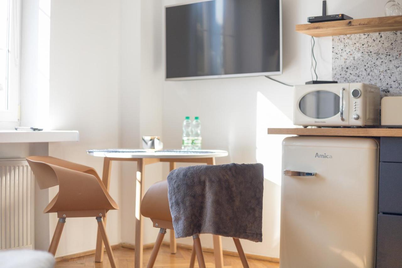 Old Town Velvet Studio Apartment Varşovia Exterior foto