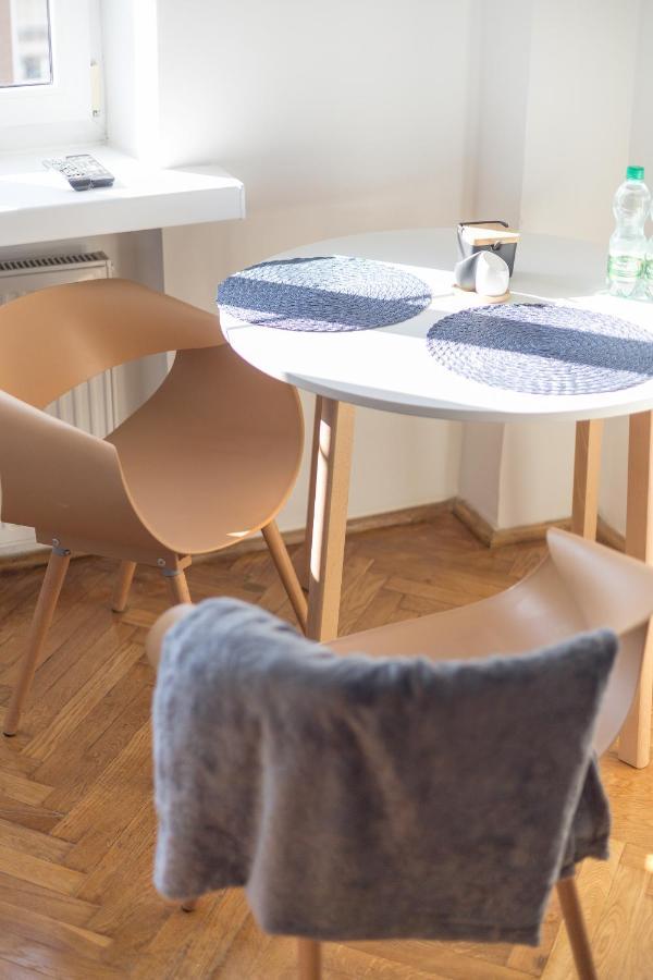 Old Town Velvet Studio Apartment Varşovia Exterior foto